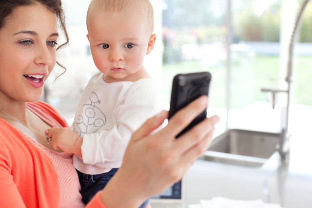 2 Yaşından Önce Çocuğunuzu Dijital Ekranlardan Uzak Tutun