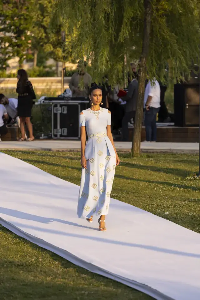 GELECEĞİN TASARIMCILARI SAHNEDE: Future Designers Scout Projesi Final Defilesine Hazırlanıyor