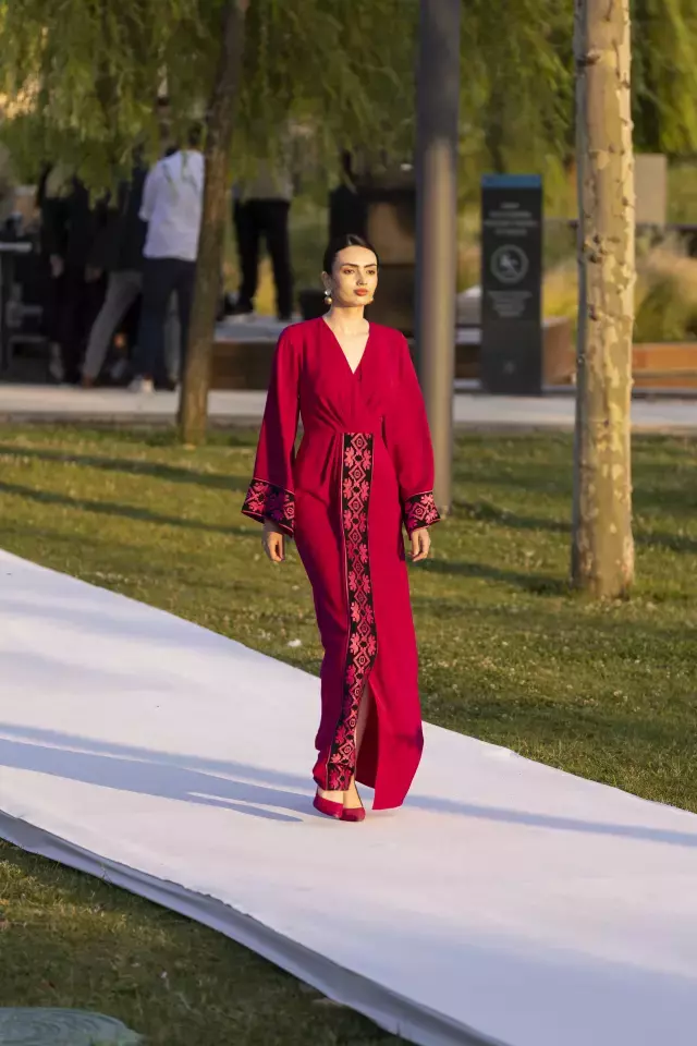 GELECEĞİN TASARIMCILARI SAHNEDE: Future Designers Scout Projesi Final Defilesine Hazırlanıyor