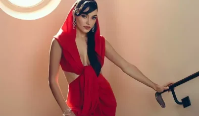 Hande Erçel uzun süre sonra bikinili objektiflere yansıdı