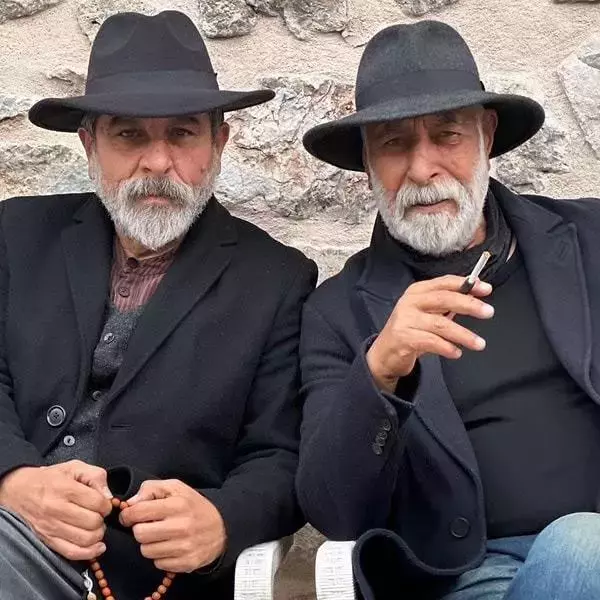 Kurtlar Vadisi'nin unutulmaz ikilisi yıllar sonra bir arada! Son halleri ağızları açık bıraktı Kurtlar Vadisi'nin unutulmaz ikilisi yıllar sonra bir arada! Son halleri ağızları açık bıraktı