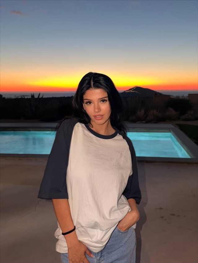 Almanya g&uuml;zellik krali&ccedil;esi Suriyeli Twitch yayıncısı Dua Faris oldu